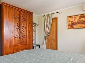 міні-готель подобово Воздвиженська 60, Київ