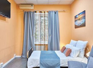 1 kv in the very center of Sevastopol apartment daily Bolshaya Morskaya 41, Sevastopol