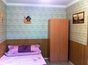 2 минуты от моря, дворик, собственник дом посуточно Санаторская, 18, Евпатория