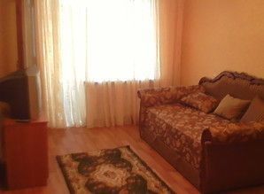 2-bedroom apartment apartment daily vStr.Lenіna (Prospekt Miru) 21, Chernomorsk (Illichivsk)