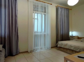 Апартаменти Левада метро центр гостиница подобово Харків Молчанівський провулок, 31