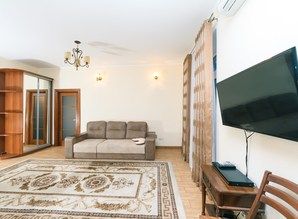 апартамент краткосрочно Konovalca, Киев