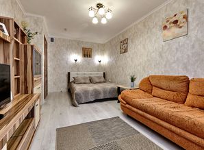 Квартира посуточно на  Красной Площади. квартира посуточно Кореновская 73, Краснодар