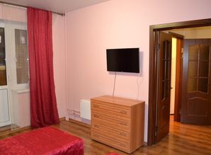 apartment daily 1905 Revolution Street 31 D-106, Voronezh