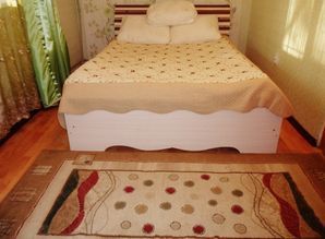 apartment daily Zakarpatskaya 10 , kv 1, Almaty