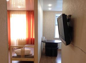 apartment daily Bardina 4, Novokuznetsk