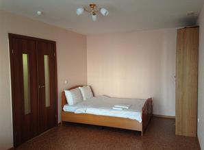 apartment daily Stroitelej 88b, Novokuznetsk