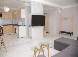 2ком Люкс на улице Школьная 34 квартира посуточно улица Школьная, 34, Запорожье