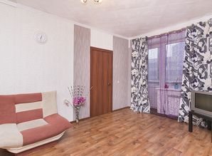 March 8 apartment daily 8 marta 64, Yekaterinburg