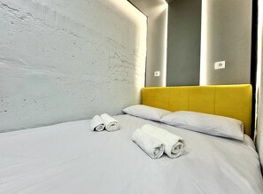 квартира посуточно Гончара 96, Киев