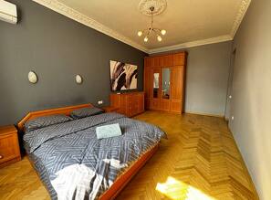 apartment daily Bassejna, 17, Kyiv