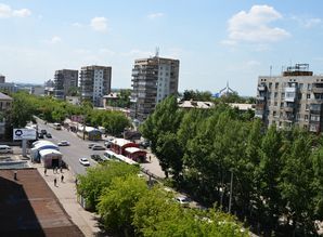 2-bedroom. rent in the district of the & apartment daily Abdirova 15, Karaganda