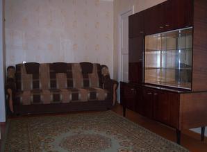 квартира посуточно Ленинградская пл., 1, Омск