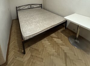 квартира посуточно Белоруская 28а, Киев