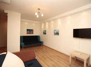 1 bedroom apartment in Yekaterinburg apartment daily March 8 171, Yekaterinburg