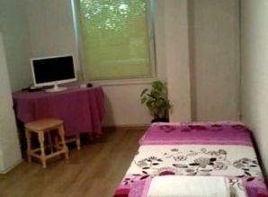 Идеальная комната комната посуточно Царь Самуил 26, Бургас