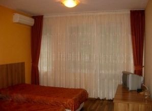 Студия - гостиничного типа комната посуточно ВИНС, Варна