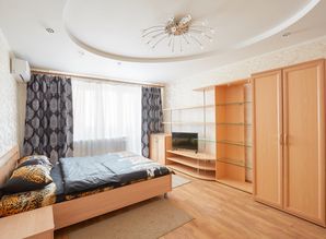 квартира посуточно Карельцева 101,№2, Курган